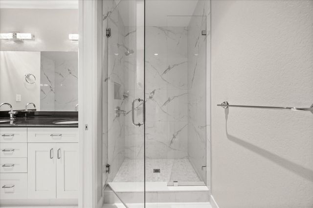 150 E ROBINSON STREET 26B, Orlando, FL 32801