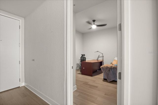 150 E ROBINSON STREET 26B, Orlando, FL 32801