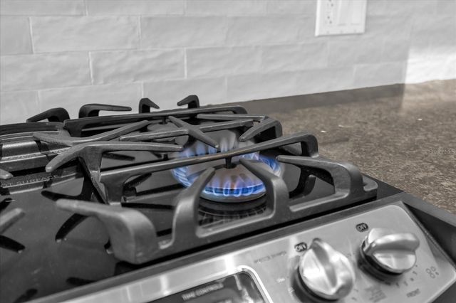 150 E ROBINSON STREET 26B, Orlando, FL 32801