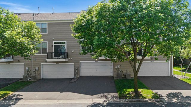 16217 50th Avenue N, Plymouth, MN 55446