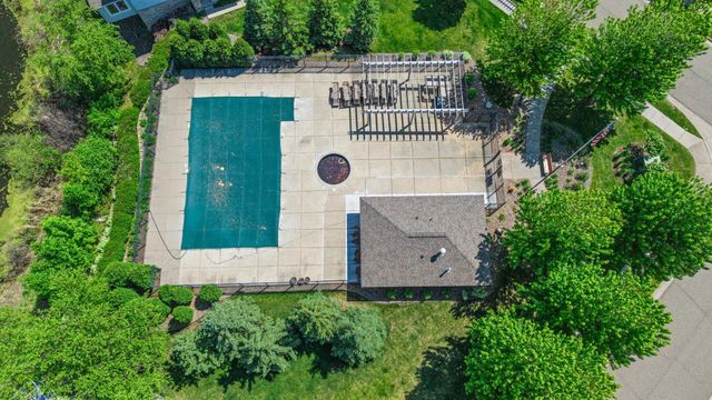 16217 50th Avenue N, Plymouth, MN 55446