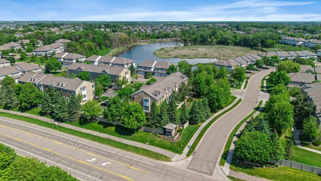 16217 50th Avenue N, Plymouth, MN 55446