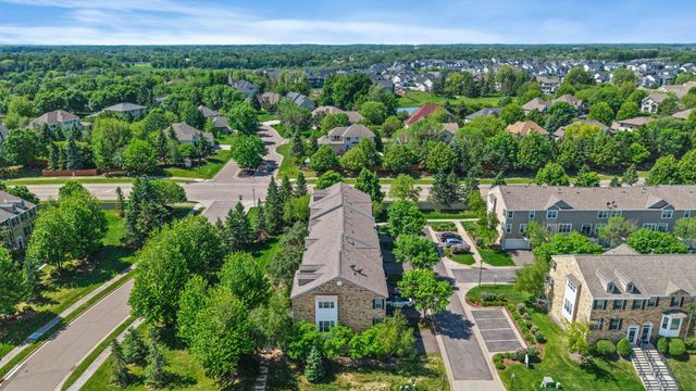 16217 50th Avenue N, Plymouth, MN 55446