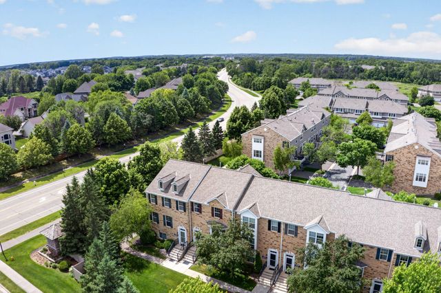 16217 50th Avenue N, Plymouth, MN 55446