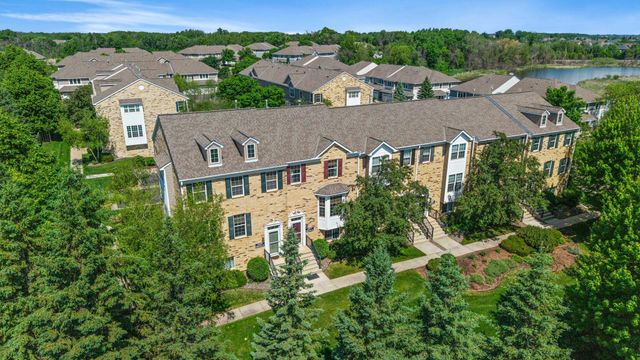 16217 50th Avenue N, Plymouth, MN 55446