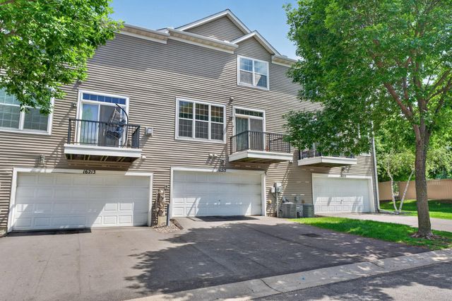16217 50th Avenue N, Plymouth, MN 55446