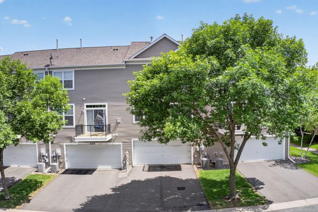 16217 50th Avenue N, Plymouth, MN 55446