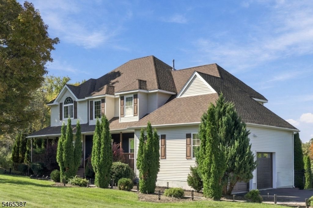 4 Brecia Ct, Andover Twp., NJ 07848 — exterior