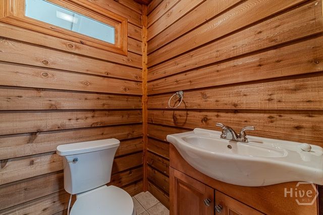 2431 Rabbit Farm Circle, Loganville, GA 30052
