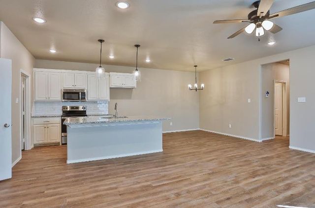 1223 Preston Trail, Wolfforth, TX 79382