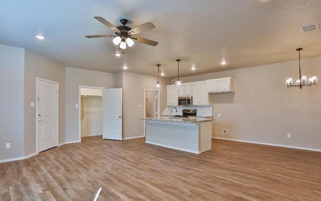 1223 Preston Trail, Wolfforth, TX 79382