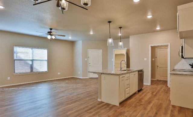 1223 Preston Trail, Wolfforth, TX 79382