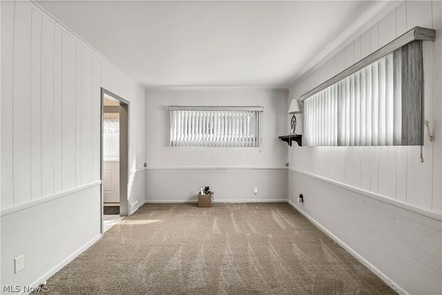 13305 Hazelwood Avenue, Lakewood, OH 44107