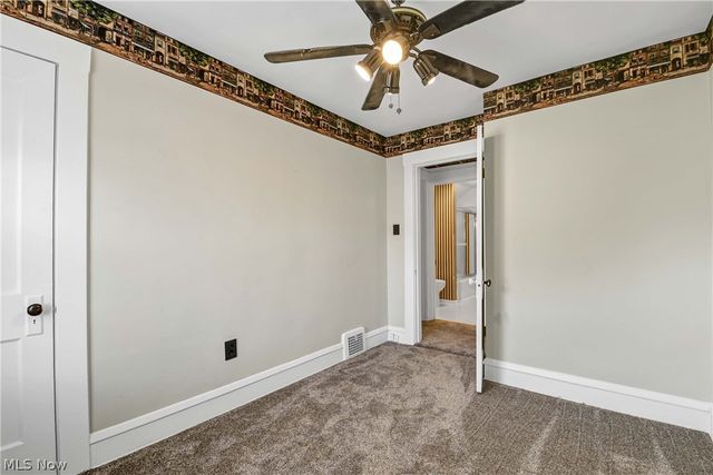 13305 Hazelwood Avenue, Lakewood, OH 44107