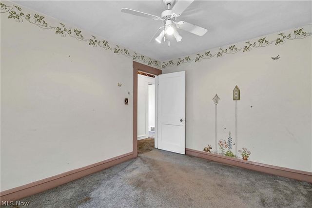 13305 Hazelwood Avenue, Lakewood, OH 44107