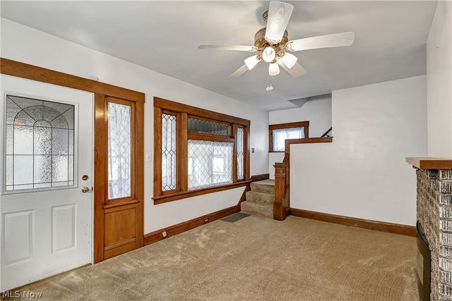 13305 Hazelwood Avenue, Lakewood, OH 44107