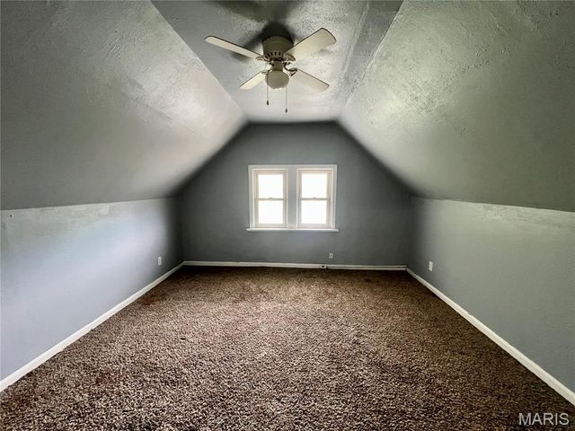 8636 Riverview Boulevard, St Louis, MO 63147
