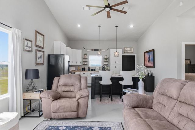 1744 Vz County Road 2303, Canton, TX 75103