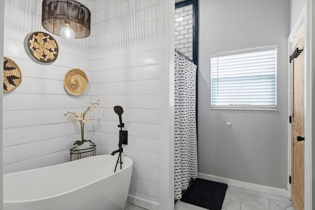 1744 Vz County Road 2303, Canton, TX 75103