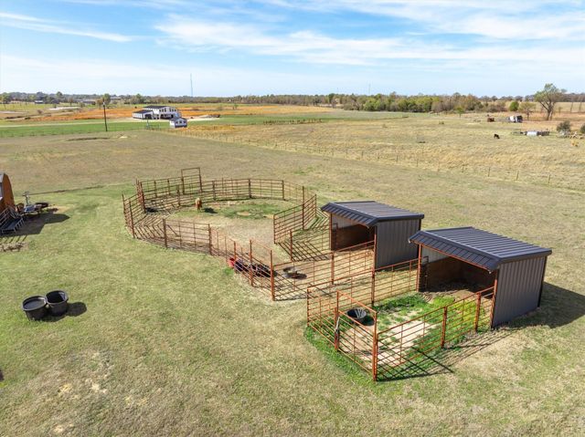 1744 Vz County Road 2303, Canton, TX 75103