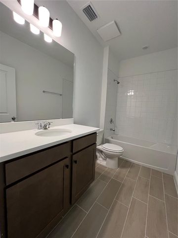 2213 JUNIPER BERRY AVENUE, Minneola, FL 34715