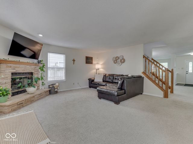 1801 Sonesta Way, Indianapolis, IN 46217