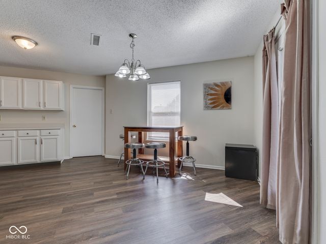 1801 Sonesta Way, Indianapolis, IN 46217