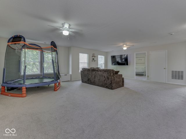 1801 Sonesta Way, Indianapolis, IN 46217