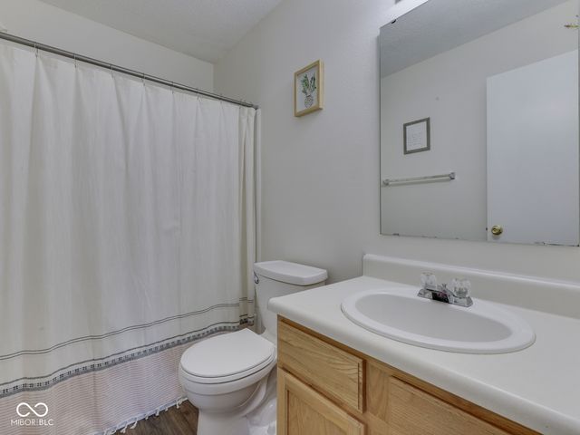 1801 Sonesta Way, Indianapolis, IN 46217