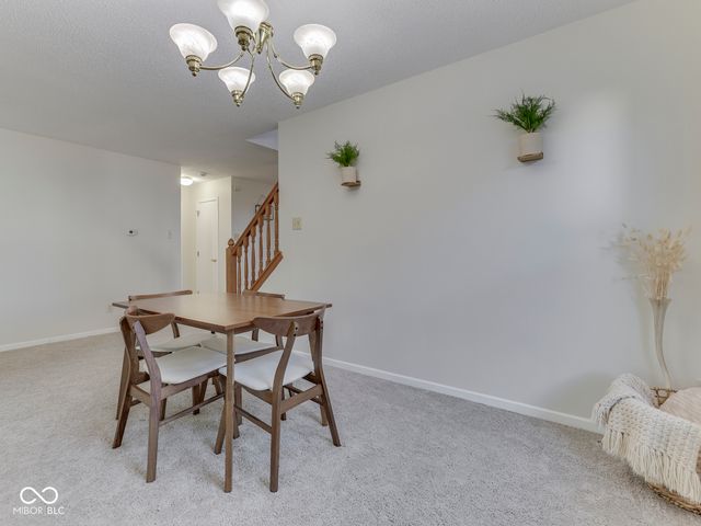 1801 Sonesta Way, Indianapolis, IN 46217