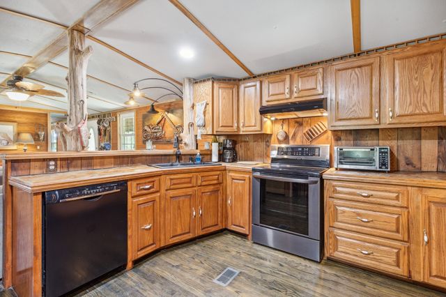 3611 Cooper Nicholson Rd, Pleasant View, TN 37146