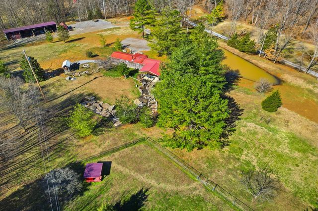 3611 Cooper Nicholson Rd, Pleasant View, TN 37146
