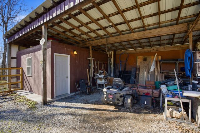 3611 Cooper Nicholson Rd, Pleasant View, TN 37146