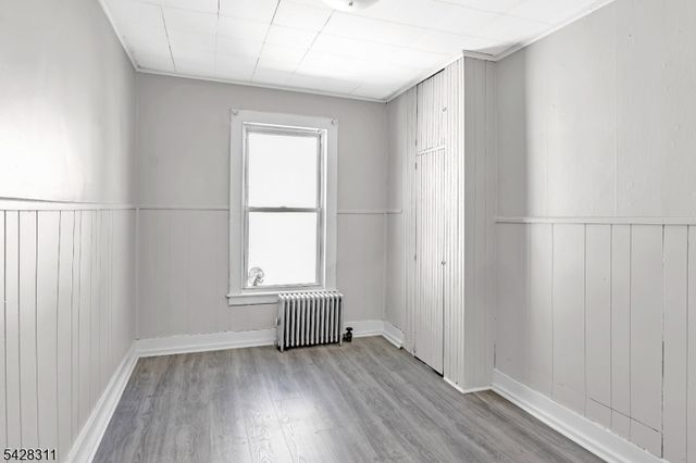 89 1St Ave, Raritan Boro, NJ 08869