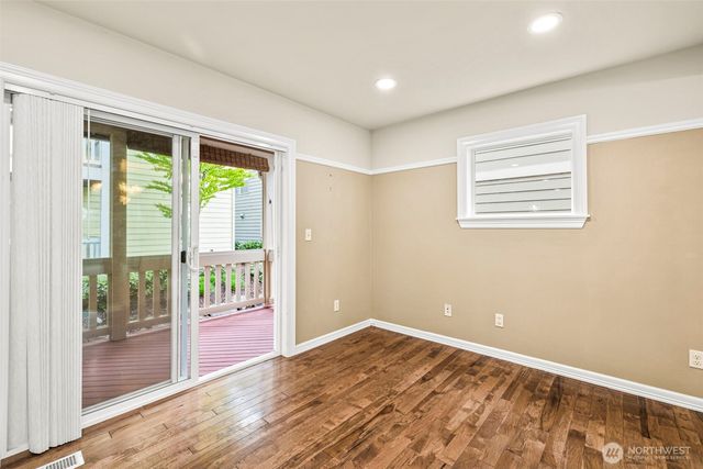 23620 102nd Avenue SE, Kent, WA 98031