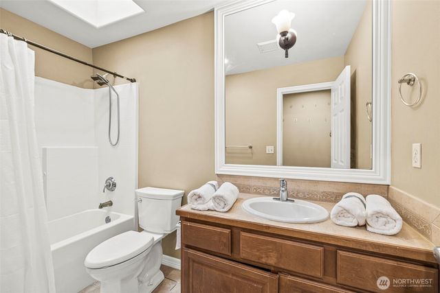 23620 102nd Avenue SE, Kent, WA 98031