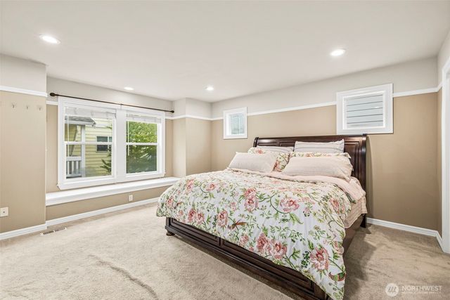 23620 102nd Avenue SE, Kent, WA 98031
