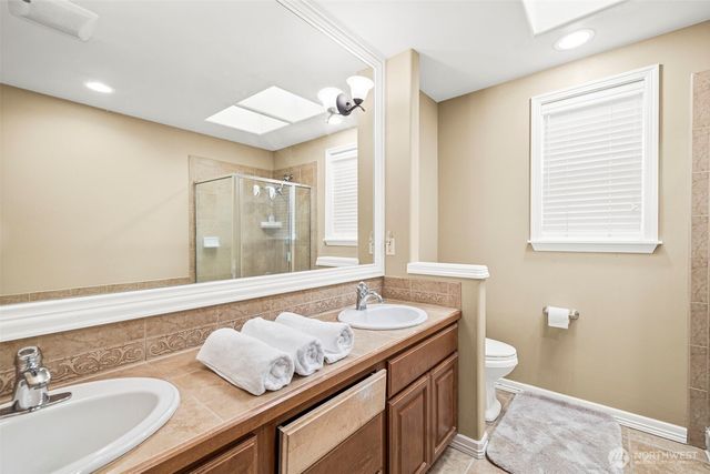 23620 102nd Avenue SE, Kent, WA 98031
