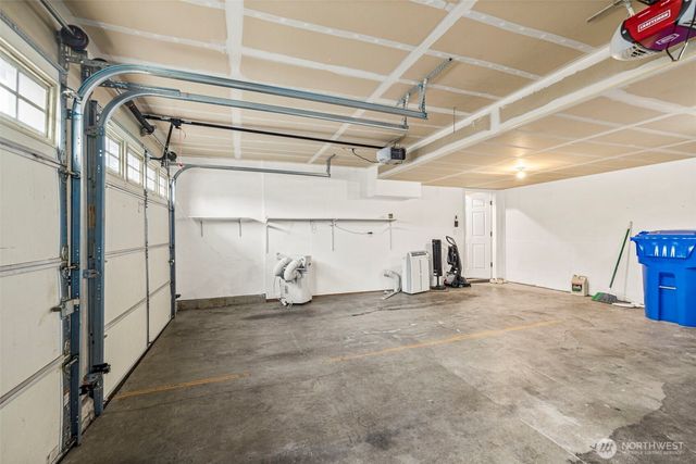 23620 102nd Avenue SE, Kent, WA 98031