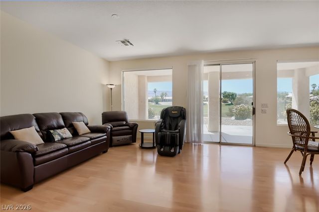 4621 Regalo Bello Street 5130Golf, Las Vegas, NV 89135