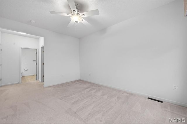 2140 Hawks Landing Drive, Lake St Louis, MO 63367