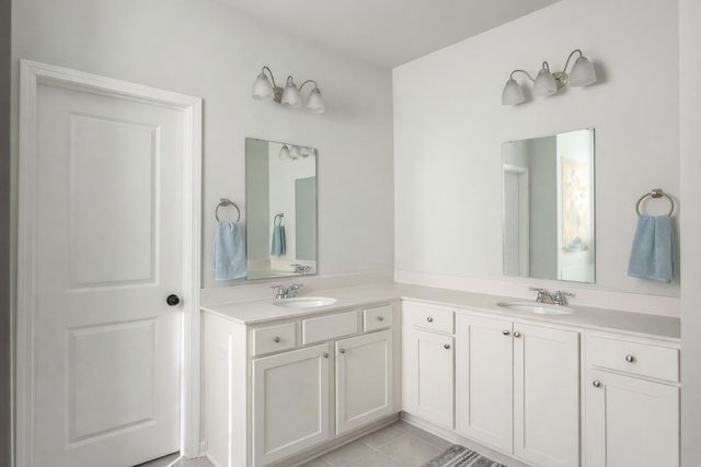 404 Oak View Way, Summerville, SC 29483