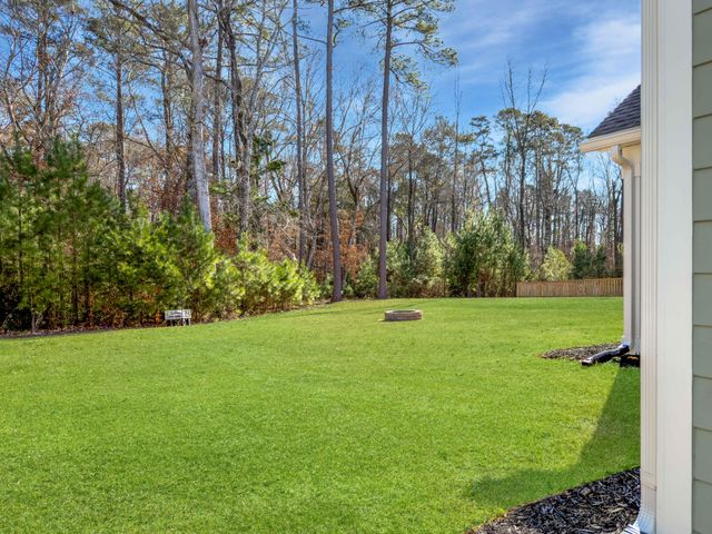 404 Oak View Way, Summerville, SC 29483