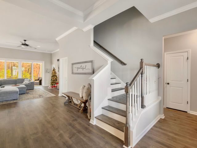 404 Oak View Way, Summerville, SC 29483