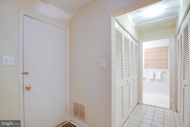 10535 BREVITY DR, Great Falls, VA 22066