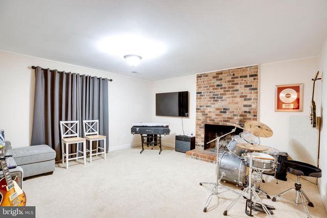 10535 BREVITY DR, Great Falls, VA 22066