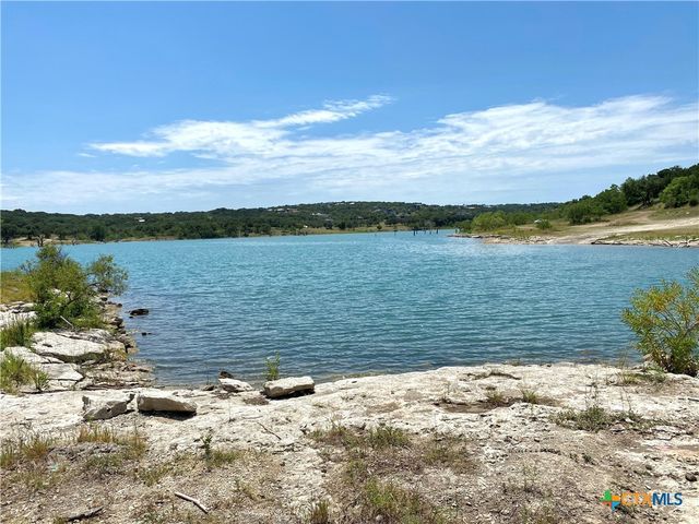 1516 Ensenada Drive, Canyon Lake, TX 78133