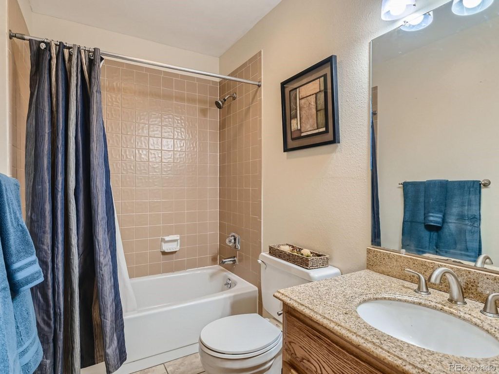 Image 13 of property listing at 94300 Ryan Gulch Road 94402, Silverthorne, CO 80498