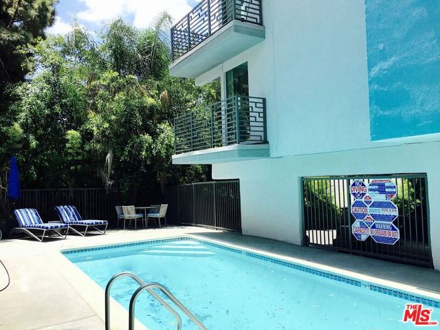 1920 Hillcrest Road 12, Los Angeles, CA 90068