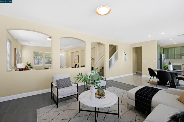 1012 Salt Spray Ter, Hercules, CA 94547